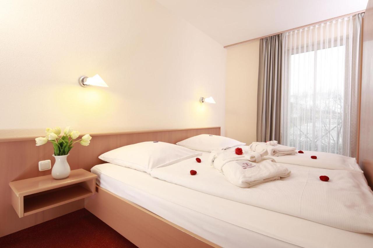 Appartement-Hotel Sibyllenbad Neualbenreuth Bagian luar foto