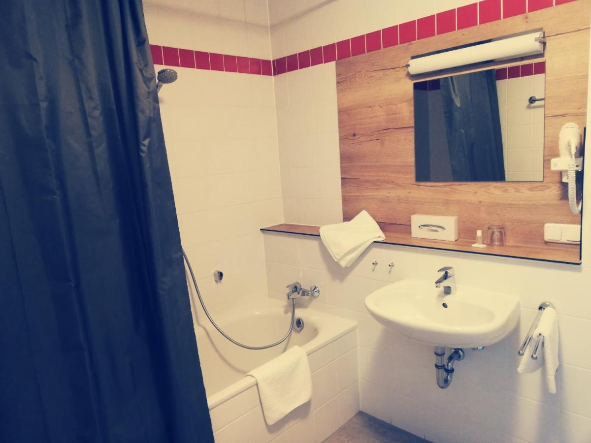 Appartement-Hotel Sibyllenbad Neualbenreuth Bagian luar foto