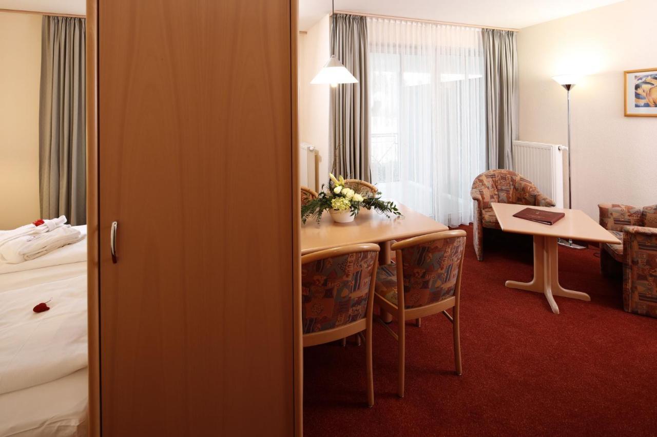 Appartement-Hotel Sibyllenbad Neualbenreuth Bagian luar foto